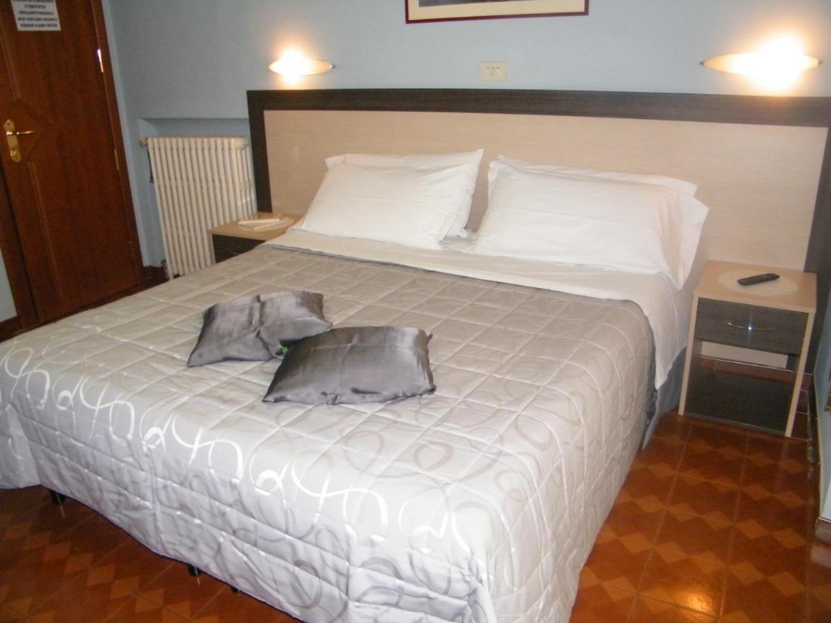 Torino Central-- Rooms And Apartments - Alba Экстерьер фото