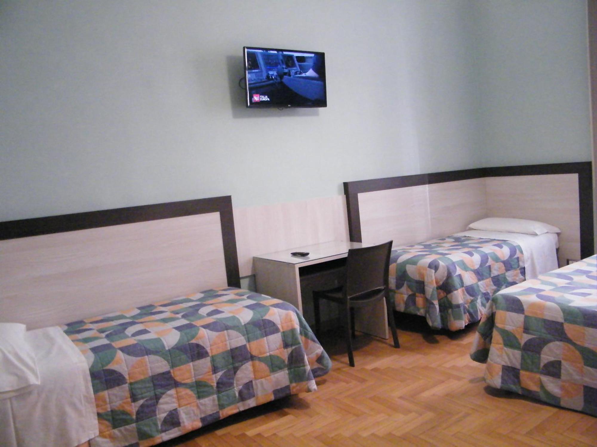 Torino Central-- Rooms And Apartments - Alba Экстерьер фото